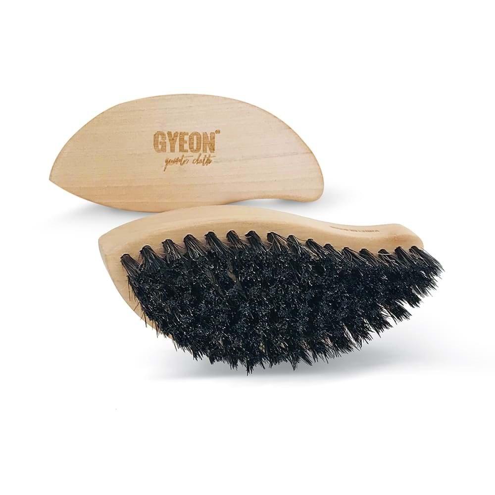 GYEON Q²M Leather Brush Deri Temizlik Fırçası