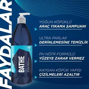 GYEON Q²M Bathe PH Nötr Cilalı Oto Şampuanı - 500 ml -Yüksek Konsantre Jel Araç Yıkama Köpüğü